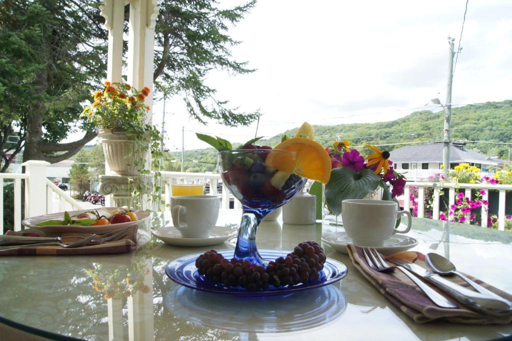 Serendipity B&B North Hatley Ruang foto